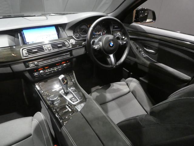 5シリーズ 523dツーリング Mスポーツ サンルーフ/アクティブクルーズ/インテリジェントセーフティ/パワーテールゲート/純正ナビ/Bカメラ/D記録簿/フルセグ/Bluetoothオーディオ/DVD/コンフォートアクセス/パドルシフト/ETC(12枚目)