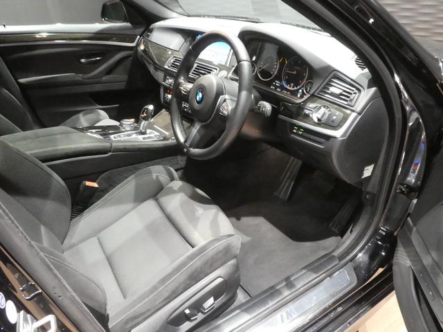 5シリーズ 523dツーリング Mスポーツ サンルーフ/アクティブクルーズ/インテリジェントセーフティ/パワーテールゲート/純正ナビ/Bカメラ/D記録簿/フルセグ/Bluetoothオーディオ/DVD/コンフォートアクセス/パドルシフト/ETC(13枚目)