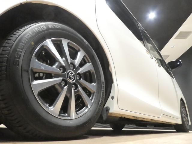 エスクァイア ハイブリッドＧｉ　黒革／２０２５年秋版純正ＳＤナビ／バックカメラ／１２．１ｉｎ後席モニター／地デジフルセグテレビ／ＤＶＤ再生／ビルトインＥＴＣ２．０／ＷＰＳＤ／ＲＳーＲロ－ダウンサス（43枚目）