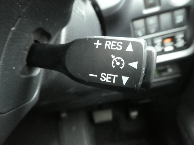 エスクァイア ハイブリッドＧｉ　黒革／２０２５年秋版純正ＳＤナビ／バックカメラ／１２．１ｉｎ後席モニター／地デジフルセグテレビ／ＤＶＤ再生／ビルトインＥＴＣ２．０／ＷＰＳＤ／ＲＳーＲロ－ダウンサス（59枚目）