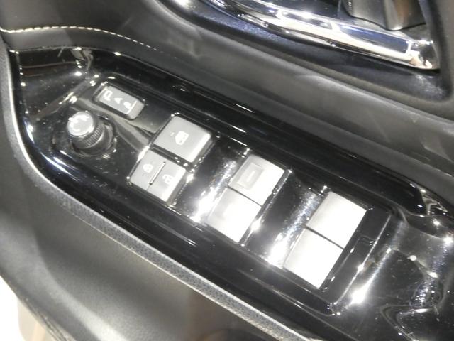 エスクァイア ハイブリッドＧｉ　黒革／２０２５年秋版純正ＳＤナビ／バックカメラ／１２．１ｉｎ後席モニター／地デジフルセグテレビ／ＤＶＤ再生／ビルトインＥＴＣ２．０／ＷＰＳＤ／ＲＳーＲロ－ダウンサス（67枚目）