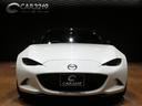 ロードスター Ｓスペシャルパッケージ　後期／６速マニュアル／禁煙車／純正ナビ／バックカメラ／地デジフルセグ／　Ａｐｐｌｅ　ＣａｒＰｌａｙ／ＣＤ／ＤＶＤ再生／ビルトインＥＴＣ／ブラインドスポットモニター／衝突軽減ブレーキ装備／シ－トヒ－ター（3枚目）