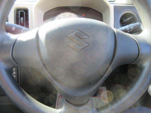 アルト Ｆ　エアコン・パワステ　パワーウインドウ　運・助手席エアバック　ＡＢＳ　キーレス　盗難防止システム　衝突安全ボディ　衝撃緩和ヘッドレスト　ＣＤ　１ヶ月・１０００ｋｍ保証付き（12枚目）
