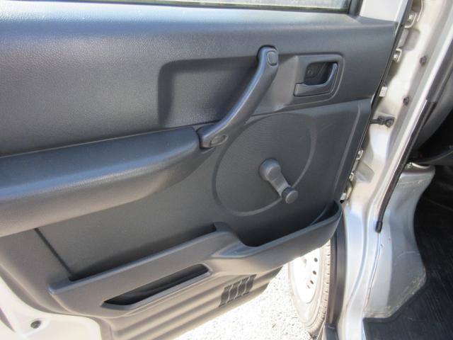 キャリイトラック ＫＣ　エアコン・パワステ　４ＷＤ　１ヶ月．１０００ｋｍ保証付き（27枚目）