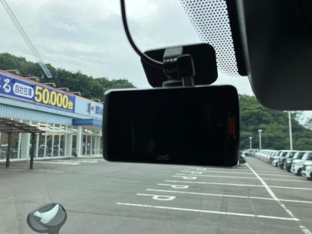 ロングスーパーGLダークプライム 社外 メモリーナビ/車線逸脱防止支援システム/シート ハーフレザー/ドライブレコーダー 社外/ヘッドランプ LED/ETC/ABS/フルセグTV/エアバッグ 運転席 LEDヘッドランプ ワンオーナー(13枚目)