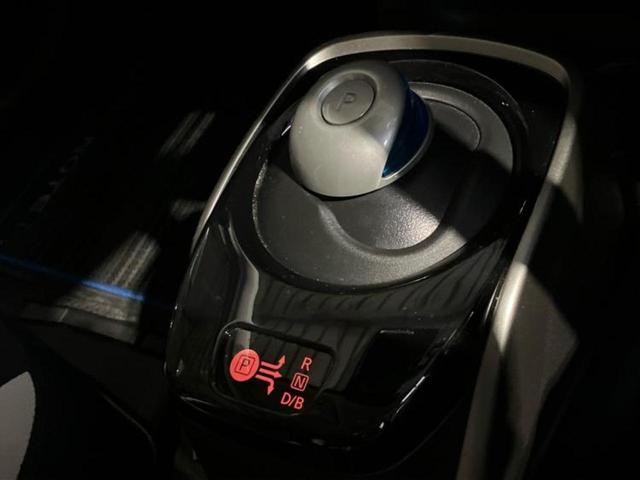 ノート ｅパワーＸ　保証書／純正　ＳＤナビ／エマージェンシーブレーキ／車線逸脱防止支援システム／ドライブレコーダー　前後／Ｂｌｕｅｔｏｏｔｈ接続／ＥＴＣ／ＥＢＤ付ＡＢＳ／横滑り防止装置／バックモニター／フルセグＴＶ（17枚目）