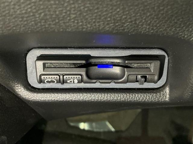 フィット １３Ｇ・Ｆパッケージ　新品タイヤ／保証書／純正　ＳＤナビ／ドライブレコーダー　社外／Ｂｌｕｅｔｏｏｔｈ接続／ＥＴＣ／ＥＢＤ付ＡＢＳ／横滑り防止装置／アイドリングストップ／バックモニター／ワンセグＴＶ／ＤＶＤ　バックカメラ（18枚目）