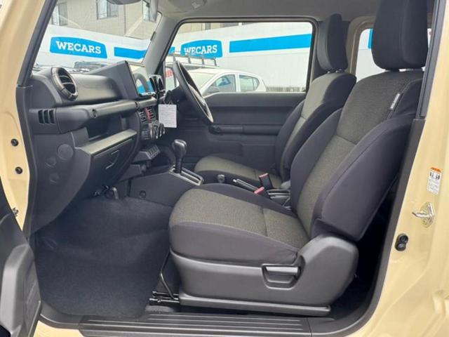 ジムニー 4WD XC 保証書/社外 9インチ SDナビ/衝突安全装置/シートヒーター 前席/車線逸脱防止支援システム/パーキングアシスト バックガイド/ヘッドランプ LED/USBジャック 衝突被害軽減システム 4WD(5枚目)