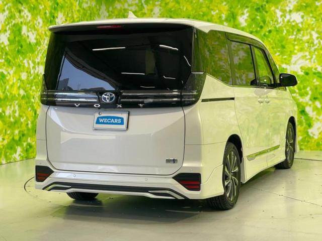 ヴォクシー ハイブリッドＳ－Ｚ　モデリスタエアロ／保証書／ディスプレイオーディオ＋ナビ１０インチ／フリップダウンモニター　純正　１２．８インチ／デジタルインナーミラー／トヨタセーフティセンス／両側電動スライドドア　全周囲カメラ（3枚目）