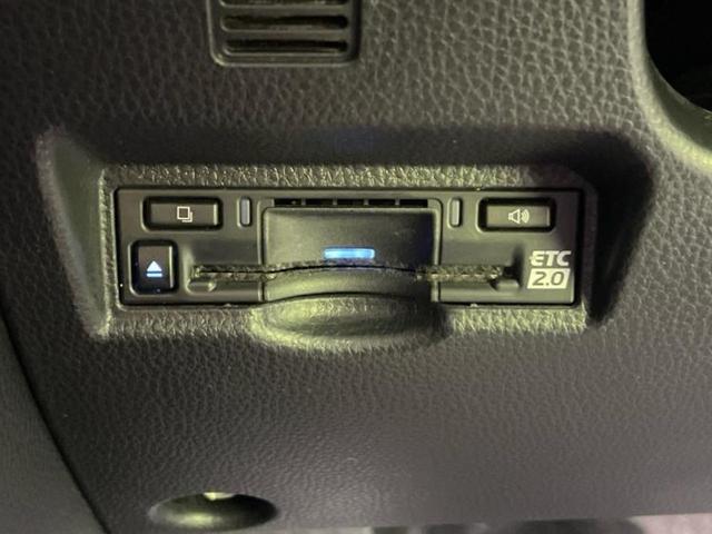 ヴォクシー ハイブリッドＳ－Ｚ　モデリスタエアロ／保証書／ディスプレイオーディオ＋ナビ１０インチ／フリップダウンモニター　純正　１２．８インチ／デジタルインナーミラー／トヨタセーフティセンス／両側電動スライドドア　全周囲カメラ（15枚目）