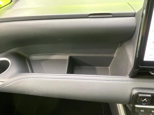 ヴォクシー ハイブリッドＳ－Ｚ　モデリスタエアロ／保証書／ディスプレイオーディオ＋ナビ１０インチ／フリップダウンモニター　純正　１２．８インチ／デジタルインナーミラー／トヨタセーフティセンス／両側電動スライドドア　全周囲カメラ（35枚目）