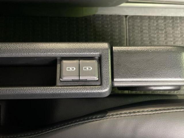 ヴォクシー ハイブリッドＳ－Ｚ　モデリスタエアロ／保証書／ディスプレイオーディオ＋ナビ１０インチ／フリップダウンモニター　純正　１２．８インチ／デジタルインナーミラー／トヨタセーフティセンス／両側電動スライドドア　全周囲カメラ（43枚目）