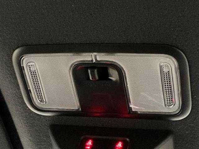 ナビ、ドラレコ、ＥＴＣ、フリップダウンモニター、デジタルインナーミラーｅｔｃ…後付け可能です！オプションも豊富に取り揃えておりますのでご安心ください！