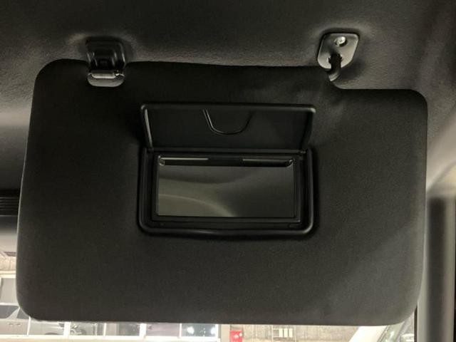 ＷＥＣＡＲＳの展示場では実際に見て、触ってお車をお選びいただけます！知識の豊富な営業スタッフが様々なカーライフをご提案いたします！