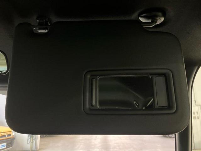 ＷＥＣＡＲＳの展示場では実際に見て、触ってお車をお選びいただけます！知識の豊富な営業スタッフが様々なカーライフをご提案いたします！