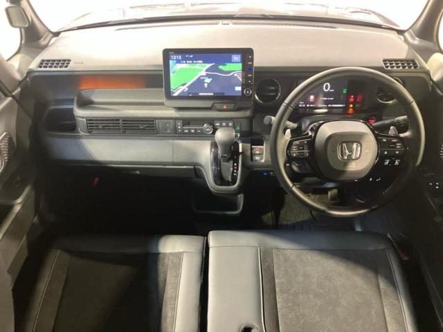 国産車から輸入車まで多様なお客様のニーズのお応えできるように、全国規模で豊富な在庫展開！車のことならＷＥＣＡＲＳへ！