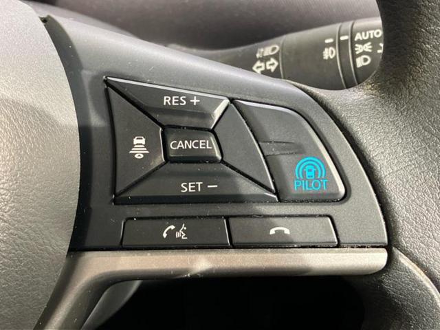 セレナ eパワーXV 新品タイヤ/保証書/純正 10インチ SDナビ/インテリジェントルームミラー/エマージェンシーブレーキ/両側電動スライドドア/アラウンドビューモニター/車線逸脱防止支援システム/プロパイロット ETC(34枚目)