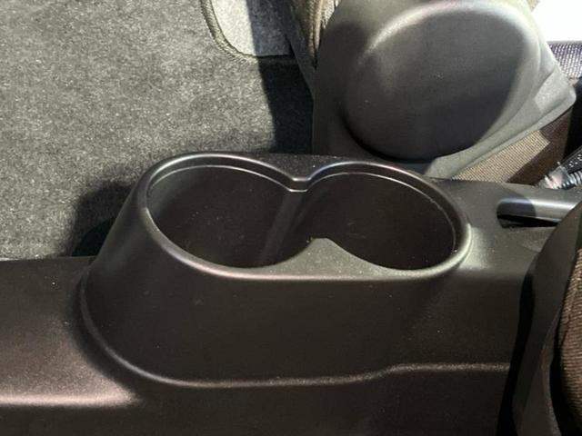 お車に合わせて無料保証以外にも、保証範囲、期間、距離を拡充させた有料保証もご用意しております！中古車の購入が初めてで不安・・・というお客様もご安心ください！