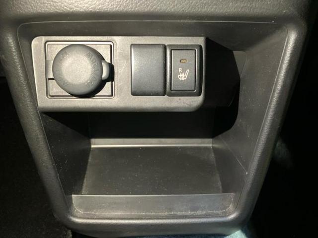 ＷＥＣＡＲＳでは各商談席に大型モニターをご用意しております！見やすい大画面でゆったりと全国の在庫をご覧いただけます！是非ご来店お待ちしております！