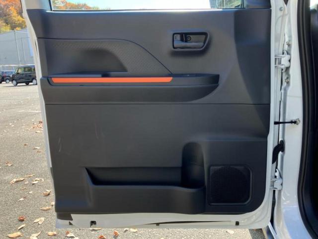 タント ファンクロスターボ　純正　ナビ／スマートアシスト（トヨタ・ダイハツ）／両側電動スライドドア／シートヒーター　前席／車線逸脱防止支援システム／パーキングアシスト　バックガイド／登録済未使用車　ターボ　衝突被害軽減システム（22枚目）