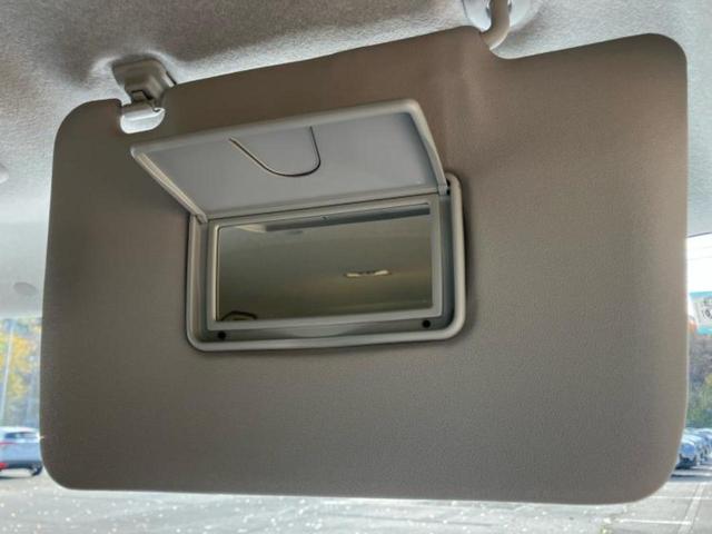 タント ファンクロスターボ　純正　ナビ／スマートアシスト（トヨタ・ダイハツ）／両側電動スライドドア／シートヒーター　前席／車線逸脱防止支援システム／パーキングアシスト　バックガイド／登録済未使用車　ターボ　衝突被害軽減システム（34枚目）