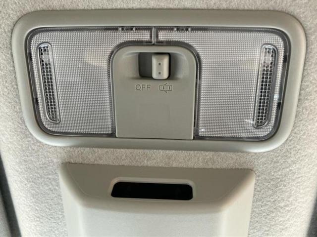 タント ファンクロスターボ　純正　ナビ／スマートアシスト（トヨタ・ダイハツ）／両側電動スライドドア／シートヒーター　前席／車線逸脱防止支援システム／パーキングアシスト　バックガイド／登録済未使用車　ターボ　衝突被害軽減システム（36枚目）