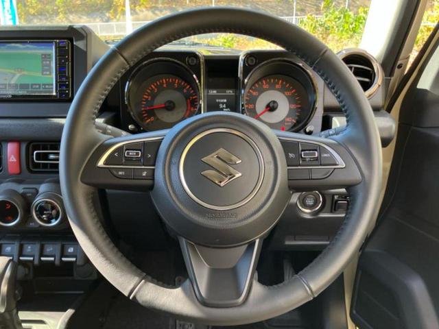 ジムニー ４ＷＤ　ＸＣ　純正　ＳＤナビ／衝突安全装置／シートヒーター　前席／車線逸脱防止支援システム／ヘッドランプ　ＬＥＤ／Ｂｌｕｅｔｏｏｔｈ接続／ＥＢＤ付ＡＢＳ／横滑り防止装置／アイドリングストップ　衝突被害軽減システム（14枚目）