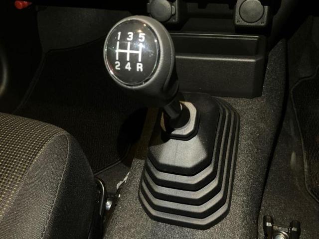 ジムニー ４ＷＤ　ＸＣ　保証書／ディスプレイオーディオ／衝突安全装置／シートヒーター　前席／車線逸脱防止支援システム／ヘッドランプ　ＬＥＤ／ＡＢＳ／横滑り防止装置／アイドリングストップ／クルーズコントロール　ワンオーナー（14枚目）