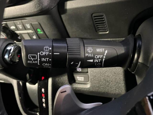 Ｎ－ＢＯＸカスタム ターボ　純正　８インチ　ナビ／ホンダセンシング／両側電動スライドドア／シートヒーター／車線逸脱防止支援システム／シート　ハーフレザー／ドライブレコーダー　純正／ヘッドランプ　ＬＥＤ／ＵＳＢジャック　ドラレコ（16枚目）