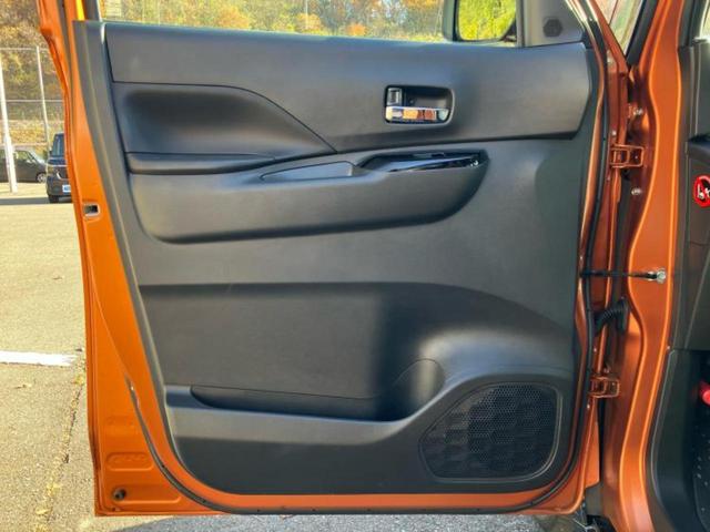 デリカミニ Ｇプレミアム　保証書／純正　９インチ　ＳＤナビ／イーアシスト（ミツビシ）／両側電動スライドドア／シートヒーター／全方位モニター／車線逸脱防止支援システム／シート　ハーフレザー／ドライブレコーダー　純正　全周囲カメラ（22枚目）