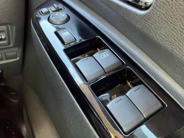 デリカミニ Ｇプレミアム　保証書／純正　９インチ　ＳＤナビ／イーアシスト（ミツビシ）／両側電動スライドドア／シートヒーター／全方位モニター／車線逸脱防止支援システム／シート　ハーフレザー／ドライブレコーダー　純正　全周囲カメラ（30枚目）