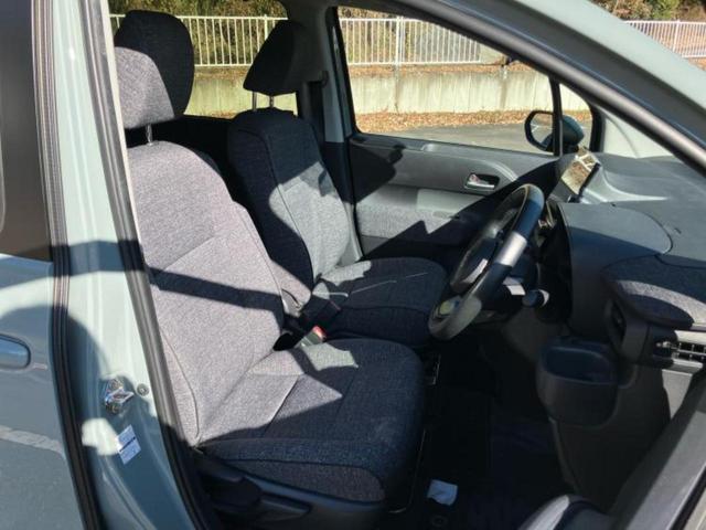 シエンタ Z 新品タイヤ/保証書/ディスプレイオーディオ+ナビ10インチ/衝突安全装置/両側電動スライドドア/シートヒーター 前席/全方位モニター/車線逸脱防止支援システム/ドライブレコーダー 社外 全周囲カメラ(4枚目)