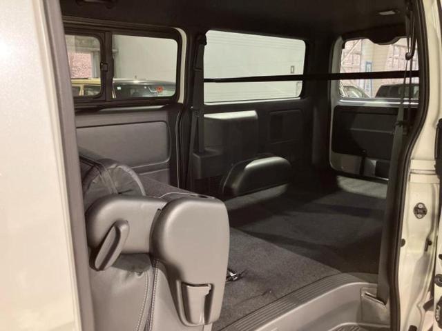 ハイエースバン ロングスーパーGLダークプライム2 保証書/社外 SDナビ/衝突安全装置/車線逸脱防止支援システム/シート ハーフレザー/ヘッドランプ LED/Bluetooth接続/ETC2.0/EBD付ABS/横滑り防止装置/ワンセグTV(25枚目)