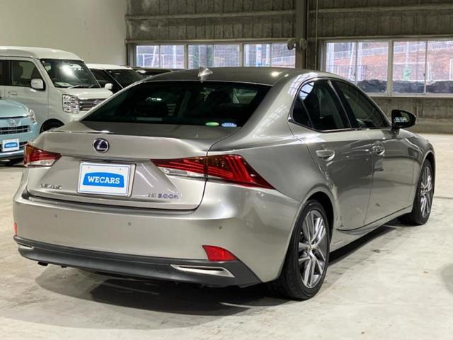 ＩＳ ＩＳ３００ｈバージョンＬ　新品タイヤ／サンルーフ／保証書／純正　メモリーナビ／プリクラッシュセーフティ／エアーシート　前席／車線逸脱防止支援システム／シート　フルレザー／ドライブレコーダー　前後／ヘッドランプ　ＬＥＤ　革シート（3枚目）