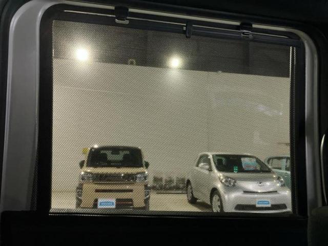 N-BOXカスタム ヒョウジュン 保証書/ホンダセンシング/電動スライドドア/シートヒーター 前席/車線逸脱防止支援システム/ヘッドランプ LED/ABS/横滑り防止装置/アイドリングストップ/バックモニター/禁煙車 バックカメラ(40枚目)