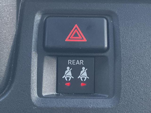 ハイゼットカーゴ デラックス　新品タイヤ／保証書／社外　ＨＤＤナビ／衝突安全装置／車線逸脱防止支援システム／Ｂｌｕｅｔｏｏｔｈ接続／ＥＴＣ／ＥＢＤ付ＡＢＳ／横滑り防止装置／アイドリングストップ／バックモニター／フルセグＴＶ（28枚目）