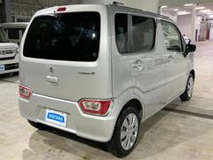 全国に店舗を展開しているのでどこでもお取り寄せが可能です！この車が気になるけど遠方だから・・・と諦める必要はありません！※別途陸送費が必要です。 3