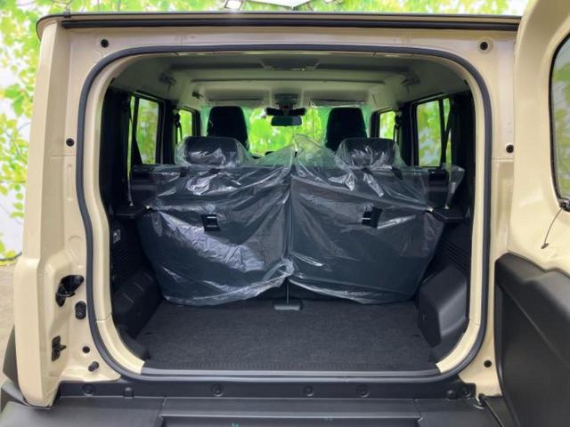 ジムニーノマド ４ＷＤ　ＦＣ　シートヒーター／車線逸脱防止支援システム／ヘッドランプ　ＬＥＤ／ＥＢＤ付ＡＢＳ／横滑り防止装置／アイドリングストップ／クルーズコントロール／エアバッグ　運転席／エアバッグ　助手席　登録／届出済未使用車（8枚目）