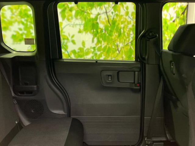 N-BOXカスタム ヒョウジュン 保証書/純正 8インチ ナビ/ホンダセンシング/電動スライドドア/シートヒーター/車線逸脱防止支援システム/ヘッドランプ LED/EBD付ABS/横滑り防止装置/アイドリングストップ レーンアシスト(23枚目)