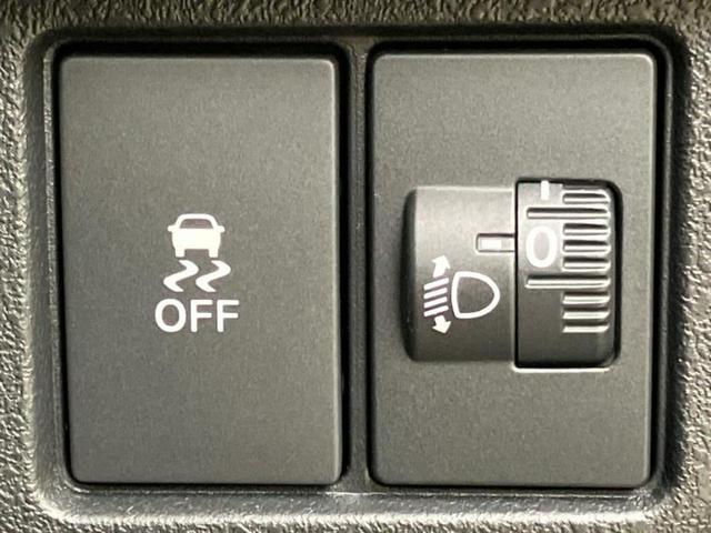 N-BOXカスタム ヒョウジュン 保証書/純正 8インチ ナビ/ホンダセンシング/電動スライドドア/シートヒーター/車線逸脱防止支援システム/ヘッドランプ LED/EBD付ABS/横滑り防止装置/アイドリングストップ レーンアシスト(25枚目)