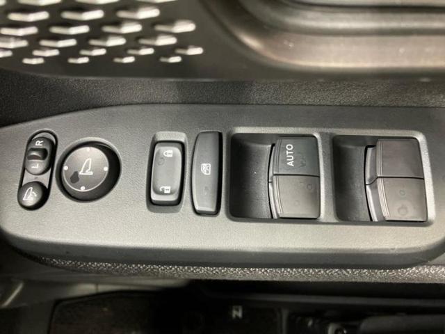 N-BOXカスタム ヒョウジュン 保証書/純正 8インチ ナビ/ホンダセンシング/電動スライドドア/シートヒーター/車線逸脱防止支援システム/ヘッドランプ LED/EBD付ABS/横滑り防止装置/アイドリングストップ レーンアシスト(27枚目)