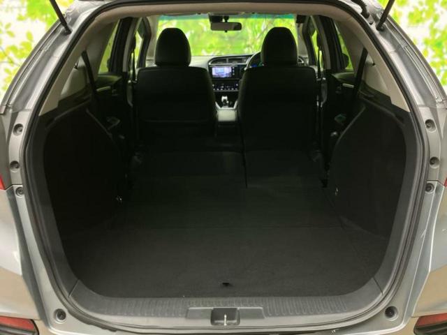 シャトル ハイブリッドZ 保証書/純正 SDナビ/衝突安全装置/シートヒーター/シート ハーフレザー/ヘッドランプ LED/Bluetooth接続/ETC/EBD付ABS/横滑り防止装置/アイドリングストップ/ワンセグTV(19枚目)