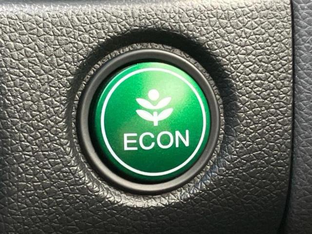 シャトル ハイブリッドZ 保証書/純正 SDナビ/衝突安全装置/シートヒーター/シート ハーフレザー/ヘッドランプ LED/Bluetooth接続/ETC/EBD付ABS/横滑り防止装置/アイドリングストップ/ワンセグTV(25枚目)