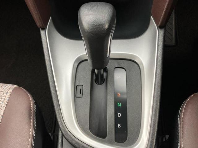 ヤリスクロス ハイブリッドＺ　保証書／ディスプレイオーディオ＋ナビ８インチ／衝突安全装置／シートヒーター／パノラミックビューモニター／車線逸脱防止支援システム／シート　ハーフレザー／ヘッドランプ　ＬＥＤ／ＵＳＢジャック　ＥＴＣ（16枚目）