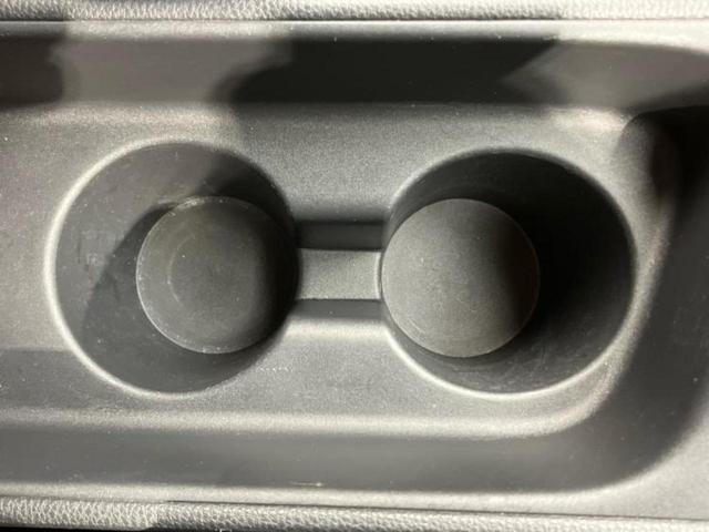 ヤリスクロス ハイブリッドＺ　保証書／ディスプレイオーディオ＋ナビ８インチ／衝突安全装置／シートヒーター／パノラミックビューモニター／車線逸脱防止支援システム／シート　ハーフレザー／ヘッドランプ　ＬＥＤ／ＵＳＢジャック　ＥＴＣ（38枚目）