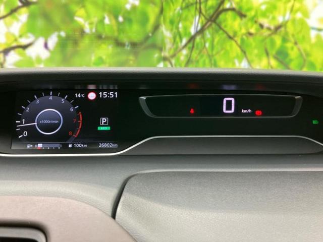 セレナ ハイウェイスターＶ　新品タイヤ／純正　１０インチ　メモリーナビ／エマージェンシーブレーキ／両側電動スライドドア／車線逸脱防止支援システム／プロパイロット／ヘッドランプ　ＬＥＤ／Ｂｌｕｅｔｏｏｔｈ接続／ＥＢＤ付ＡＢＳ（13枚目）