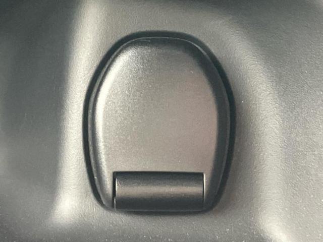 セレナ ハイウェイスターＶ　新品タイヤ／純正　１０インチ　メモリーナビ／エマージェンシーブレーキ／両側電動スライドドア／車線逸脱防止支援システム／プロパイロット／ヘッドランプ　ＬＥＤ／Ｂｌｕｅｔｏｏｔｈ接続／ＥＢＤ付ＡＢＳ（38枚目）