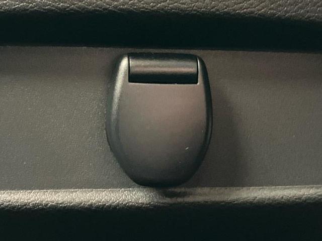 セレナ ハイウェイスターＶ　新品タイヤ／純正　１０インチ　メモリーナビ／エマージェンシーブレーキ／両側電動スライドドア／車線逸脱防止支援システム／プロパイロット／ヘッドランプ　ＬＥＤ／Ｂｌｕｅｔｏｏｔｈ接続／ＥＢＤ付ＡＢＳ（41枚目）