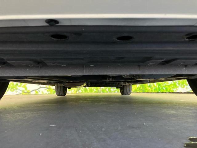 セレナ ハイウェイスターＶ　新品タイヤ／純正　１０インチ　メモリーナビ／エマージェンシーブレーキ／両側電動スライドドア／車線逸脱防止支援システム／プロパイロット／ヘッドランプ　ＬＥＤ／Ｂｌｕｅｔｏｏｔｈ接続／ＥＢＤ付ＡＢＳ（53枚目）