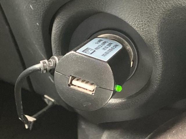 ジューク 15RSアーバンセレクション 社外 SDナビ/Bluetooth接続/ETC/EBD付ABS/バックモニター/ワンセグTV/DVD/エアバッグ 運転席/エアバッグ 助手席/アルミホイール 純正 17インチ/パワーウインドウ(33枚目)